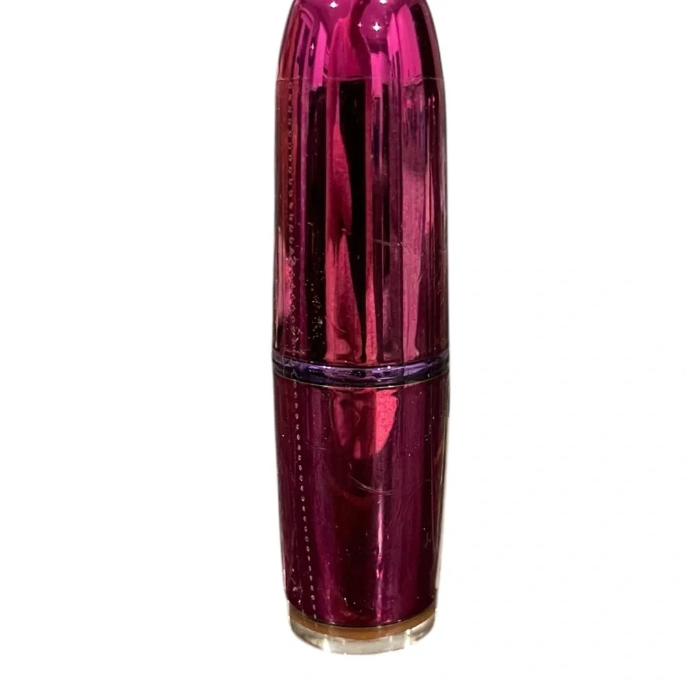 Makeup Revolution Lip Geek‎ Lipstick NEVER BE A MILLIONAIRE New Beige Brown